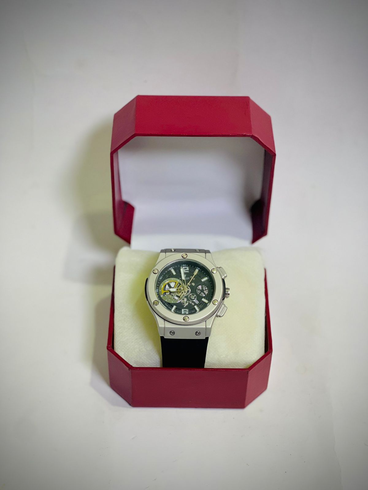 hublot geneve collection quartz Black strip